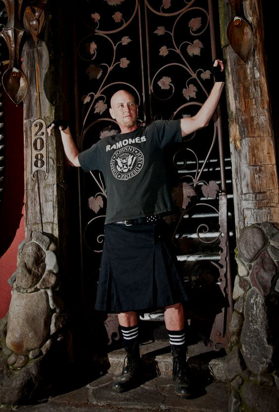 MEN'S KILTS